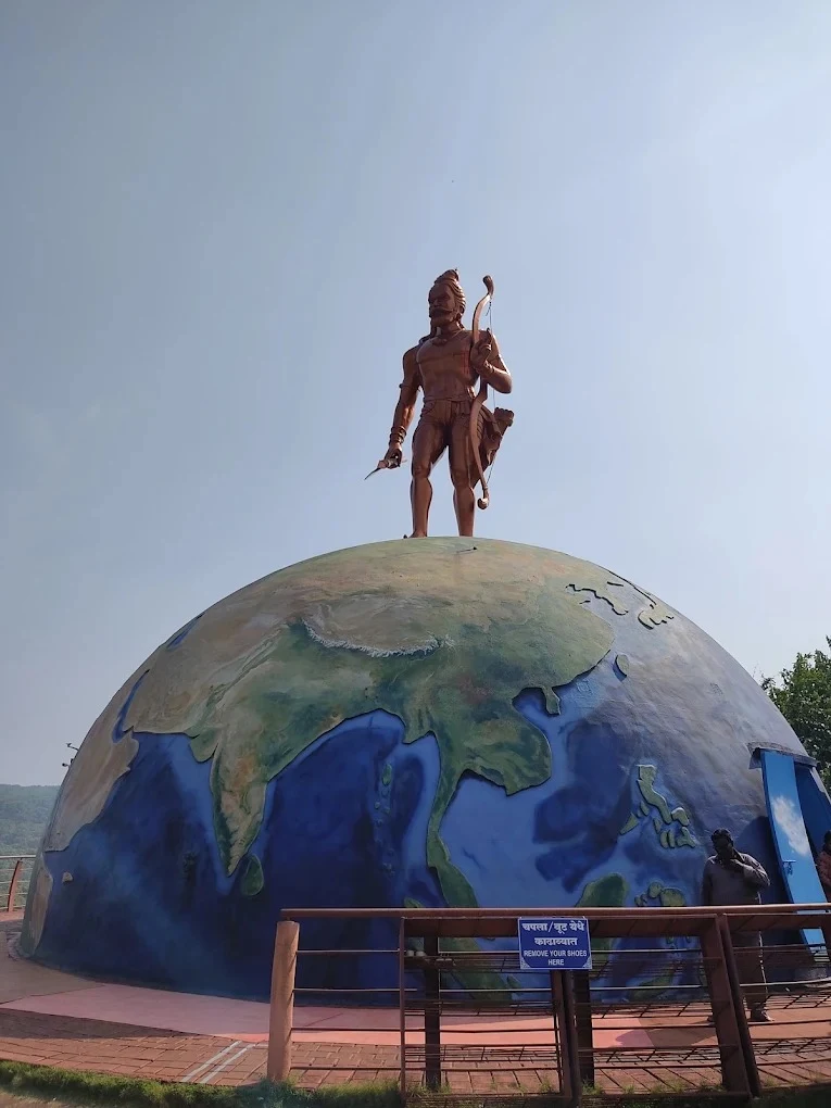 Landmark on the Navi Mumbai approach